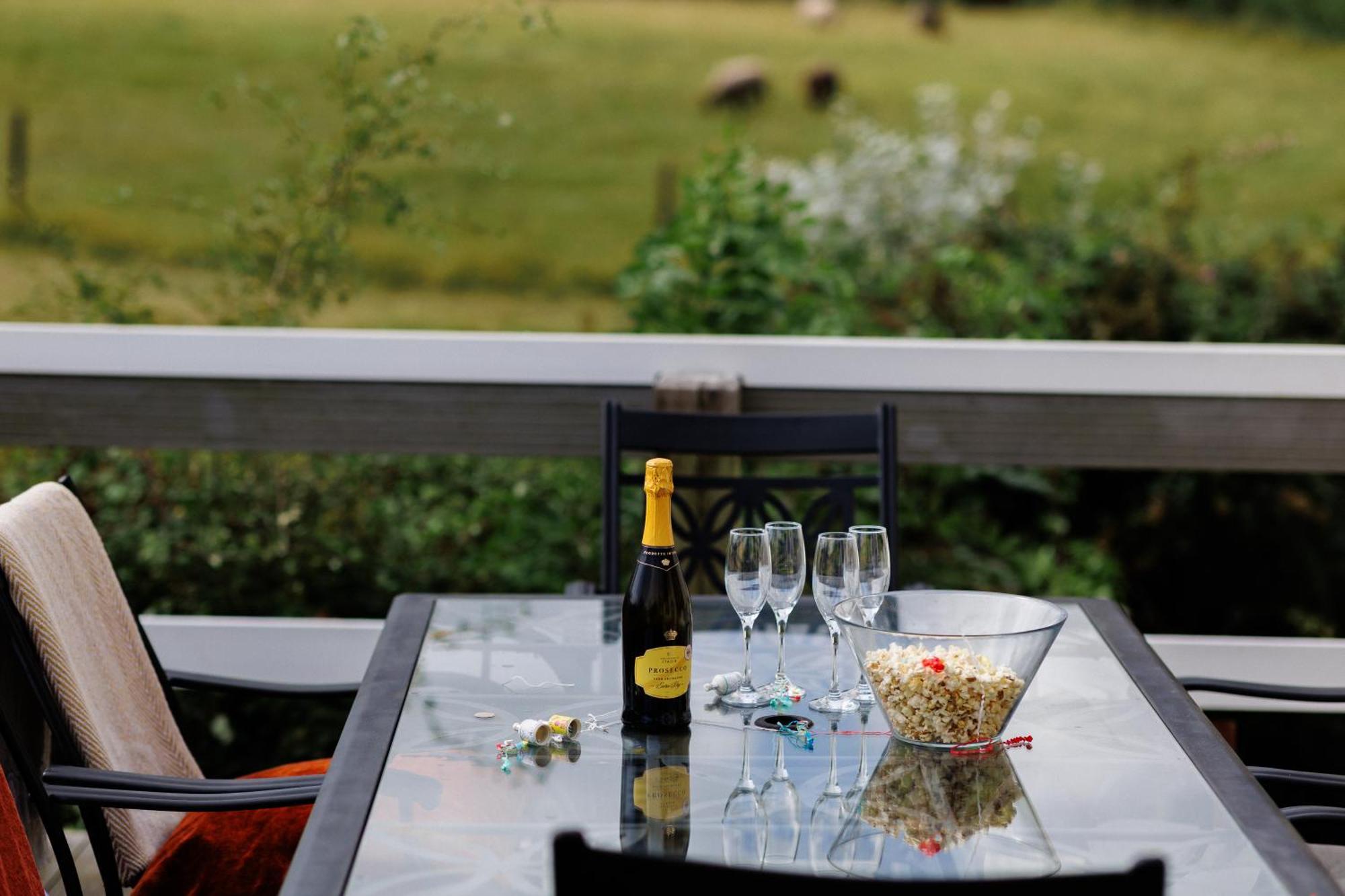 The West Barn Near Bath, Sleeps 24 And 2 Hot Tubs Villa Bristol Eksteriør billede